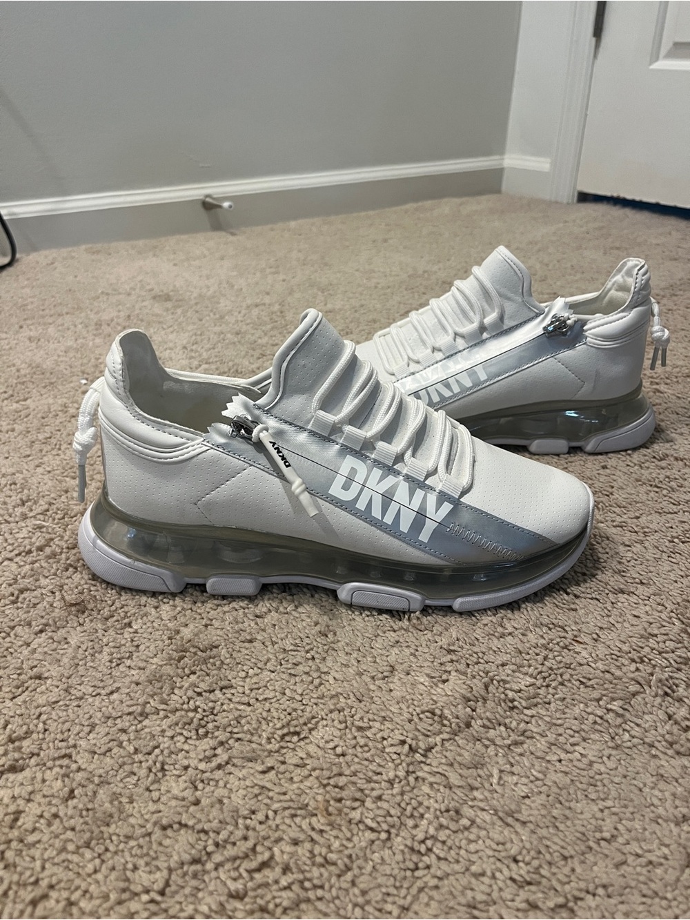 DKNY Tokyo Low Top Zip White Athletic Sneakers with Grey Trim